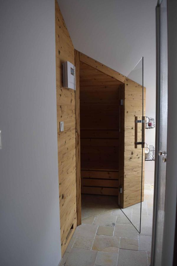 Falkenfels Birken Chalet מראה חיצוני תמונה